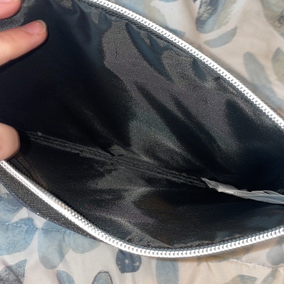 NWT OFFICIALLY LICENSED Nightmare Before Christmas Loungefly Makeup Bag Pouch - Picture 7 of 7